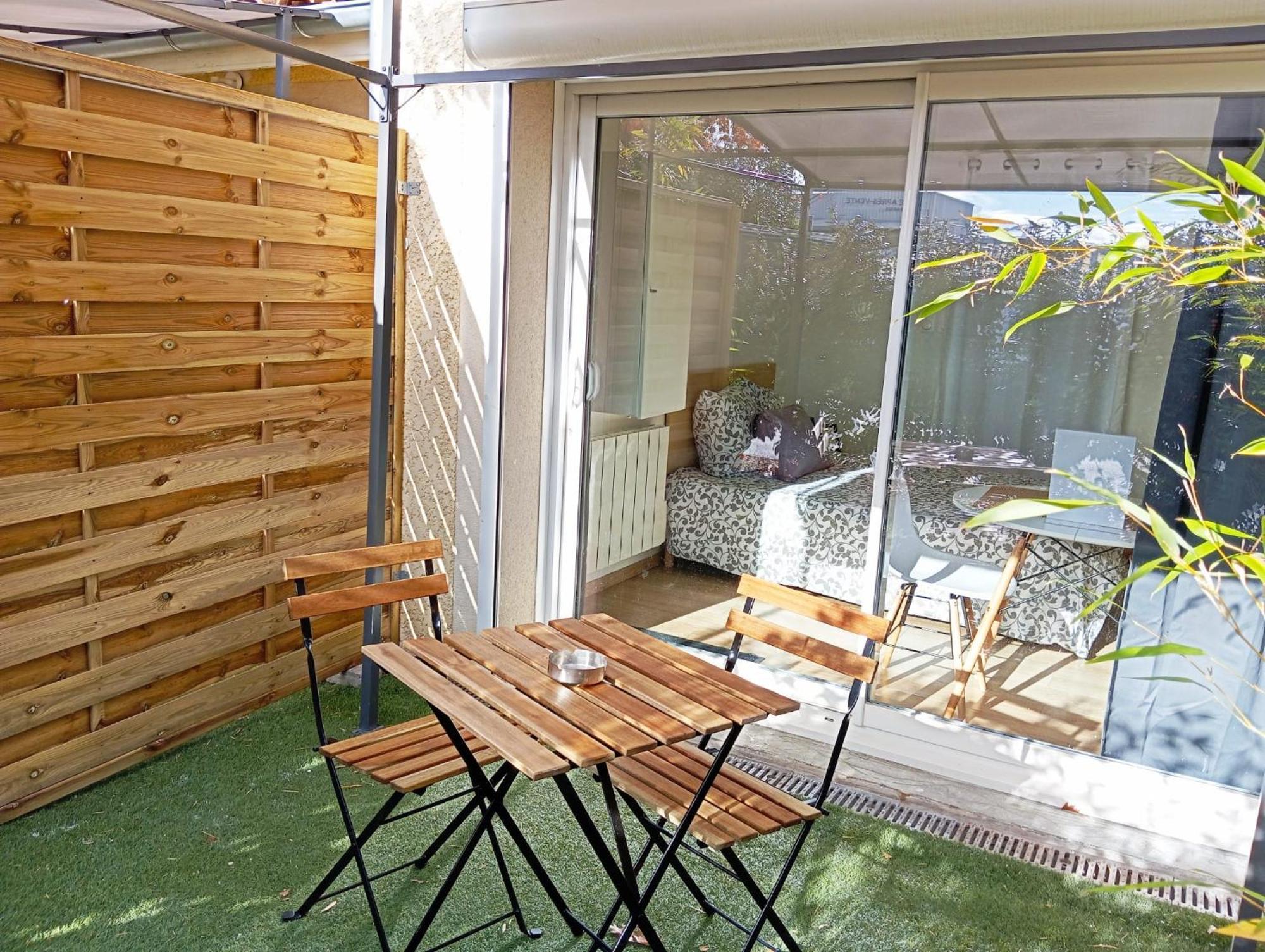 Appart'Hotel Le Clos Lassagne A Brignais - Lyon Sud Exterior photo